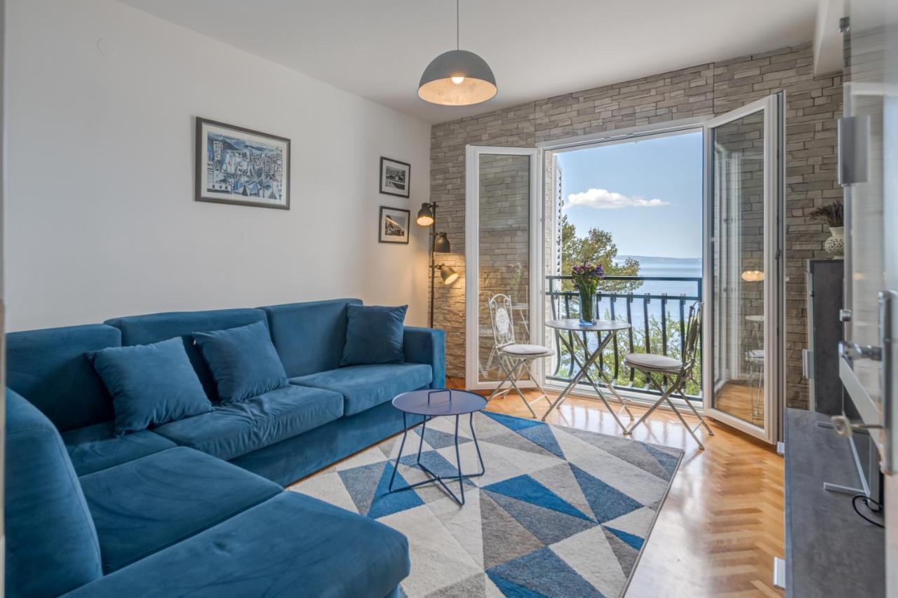 Apartmani Mirta אומיס מראה חיצוני תמונה